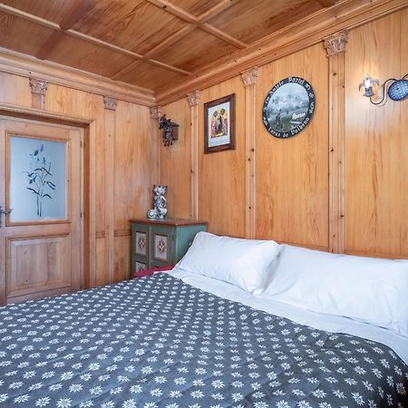 Olimpia Lodge Cortina d'Ampezzo Bagian luar foto