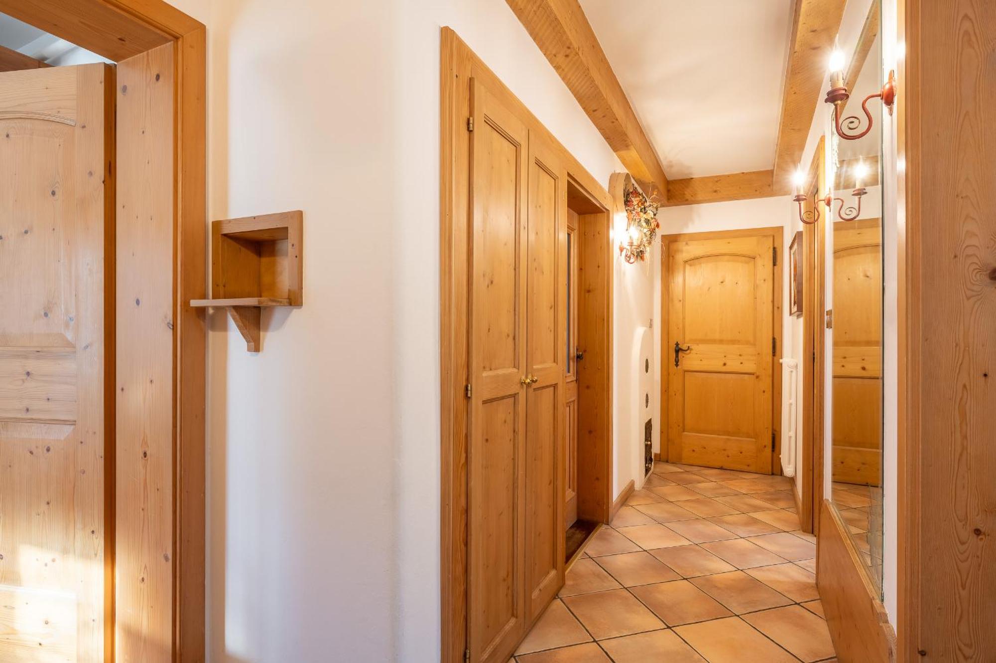 Olimpia Lodge Cortina d'Ampezzo Bagian luar foto