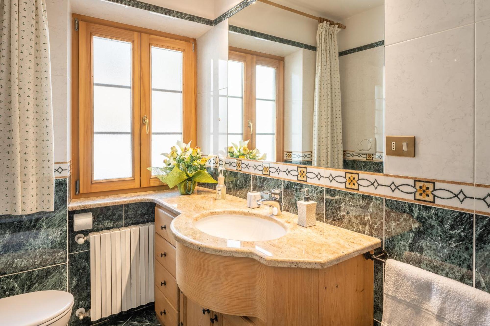 Olimpia Lodge Cortina d'Ampezzo Bagian luar foto